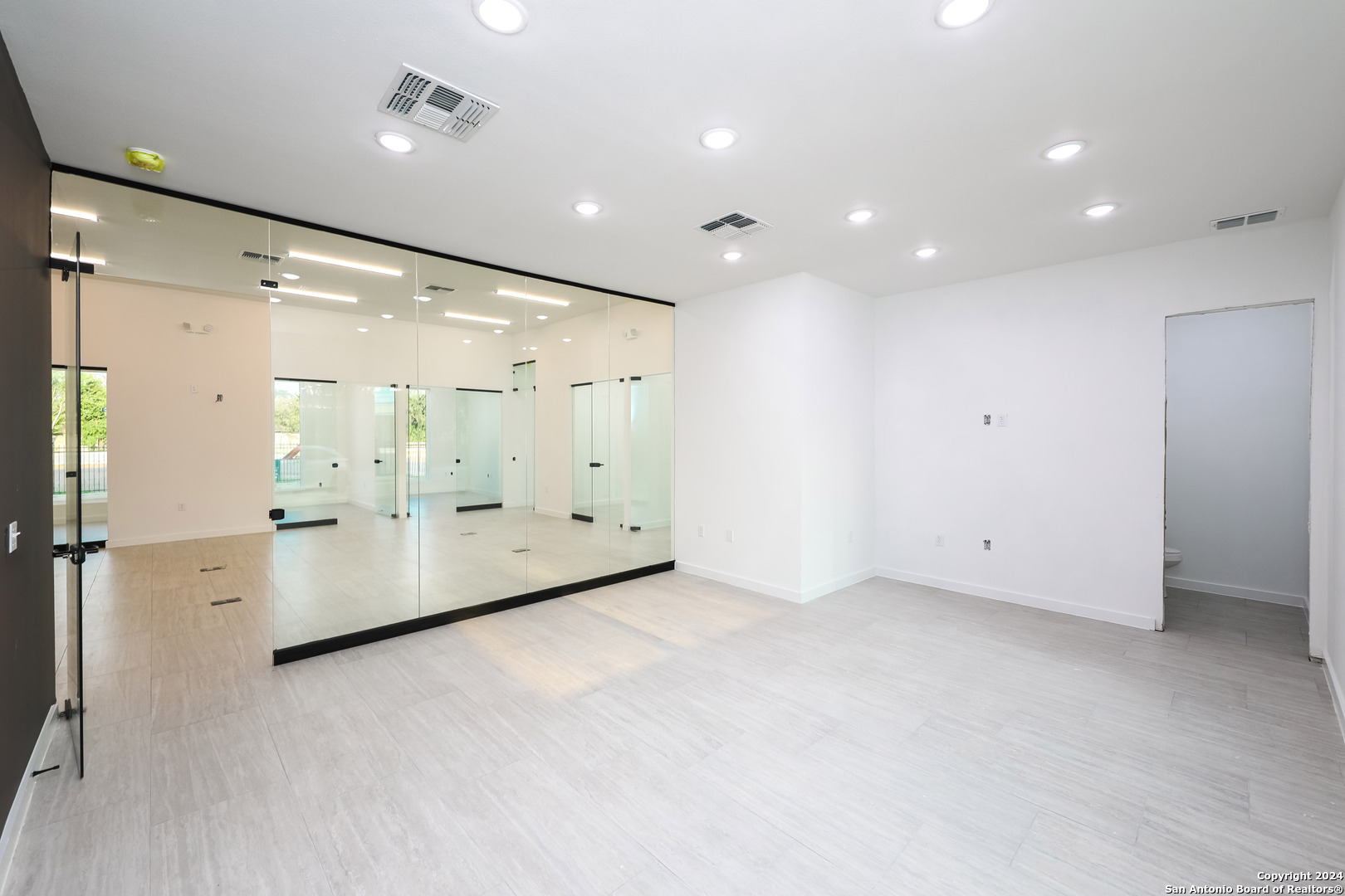 5612 Mall Del Norte Road Laredo TX 78041