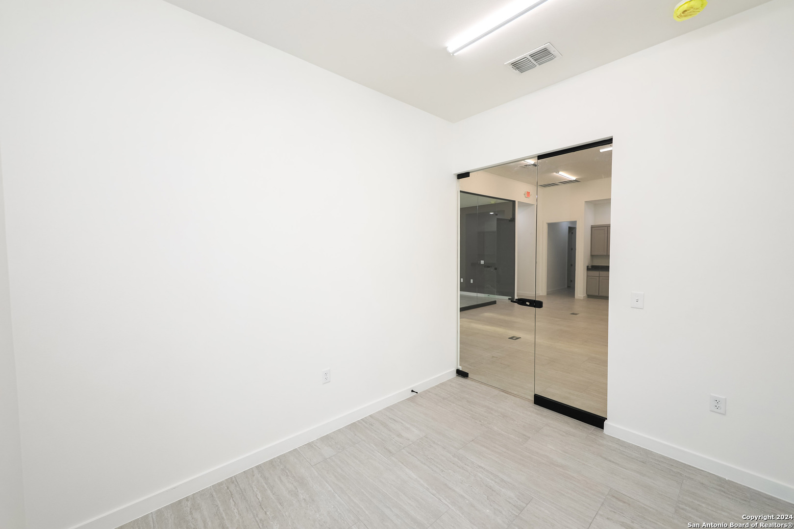 5612 Mall Del Norte Road Laredo TX 78041