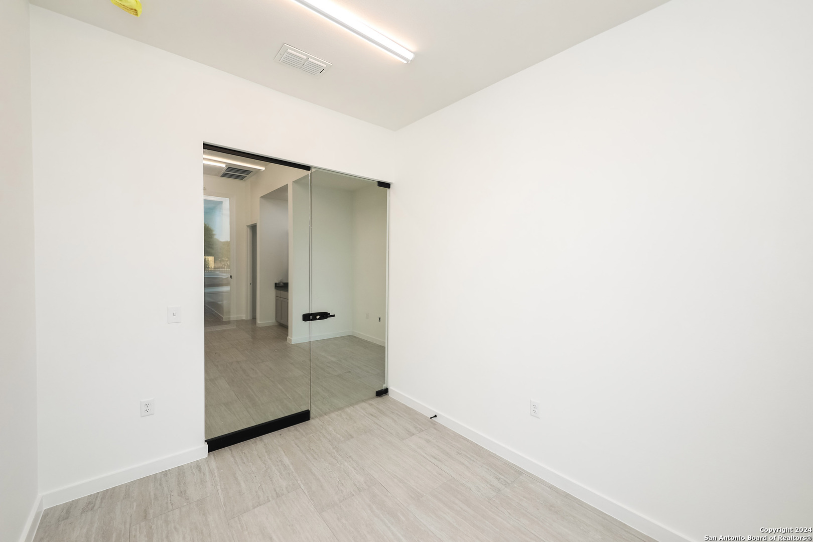 5612 Mall Del Norte Road Laredo TX 78041