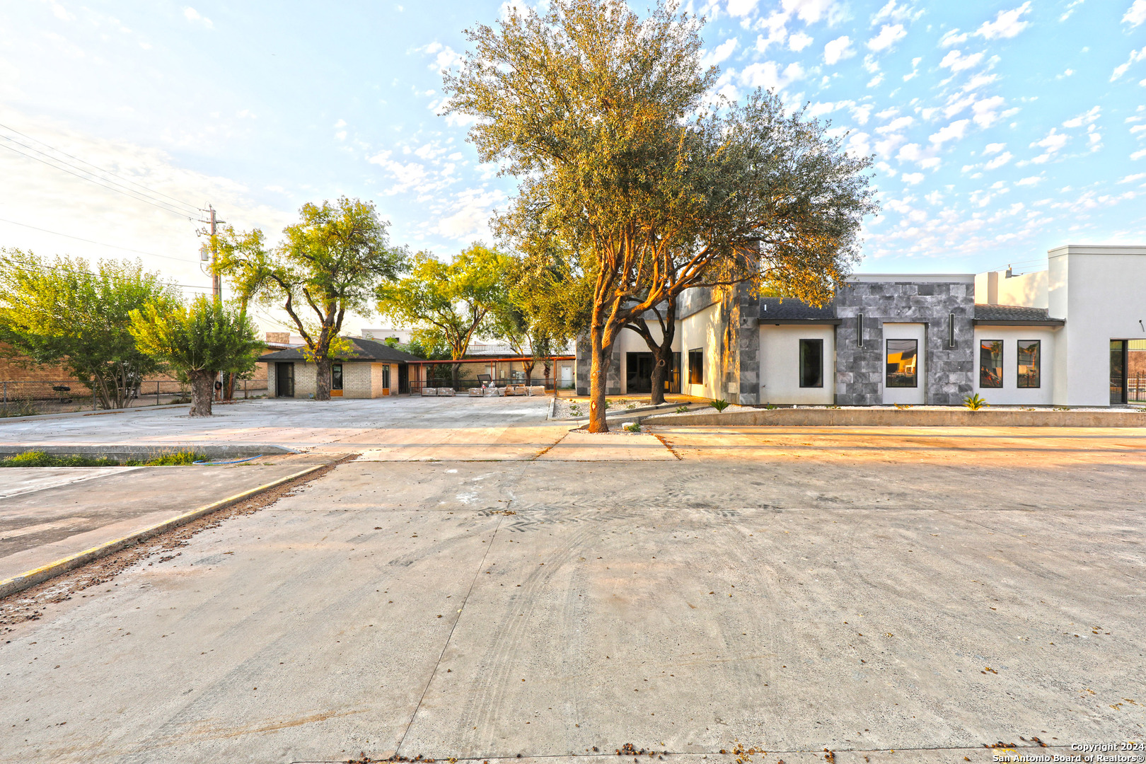 5612 Mall Del Norte Road Laredo TX 78041