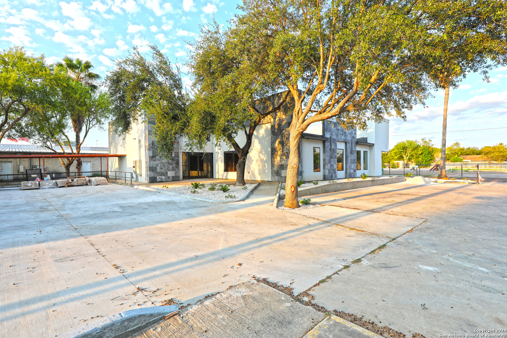 5612 Mall Del Norte Road Laredo TX 78041