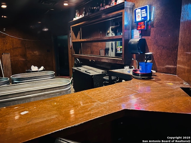 120 S Aransas Street Alice TX 78332