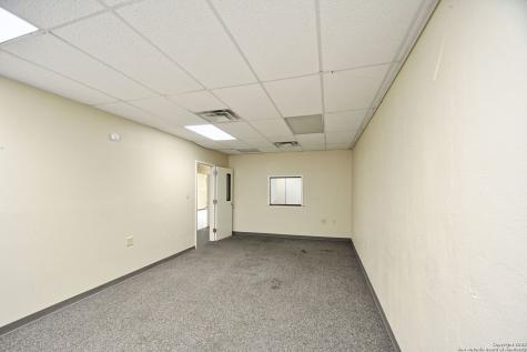 109 N River Street Seguin TX 78155
