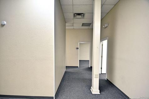 109 N River Street Seguin TX 78155