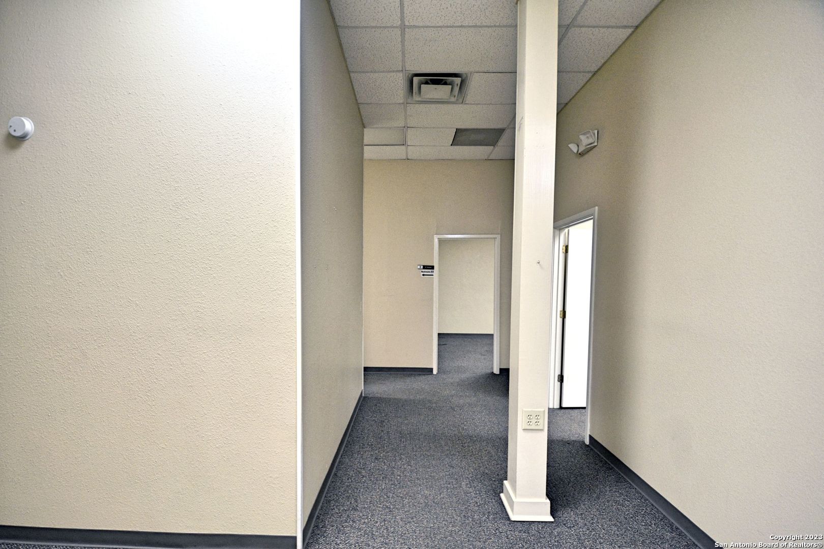 109 N River Street Seguin TX 78155