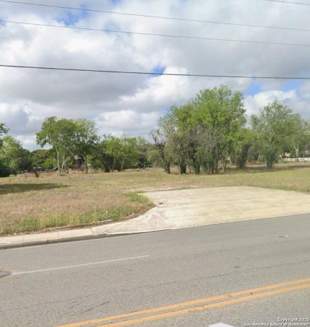 3602 Eisenhauer San Antonio TX 78218