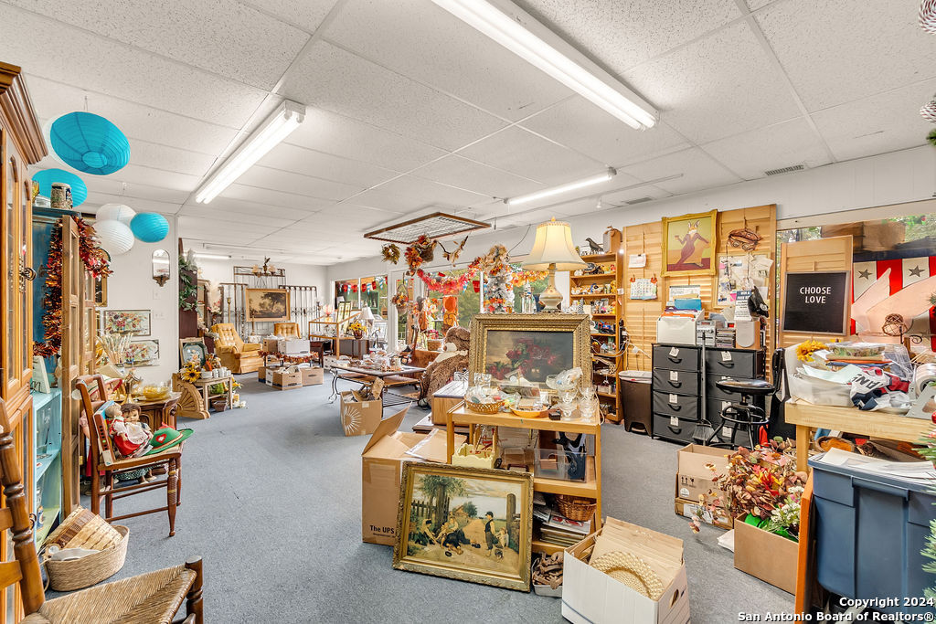 112 Orange Fredericksburg TX 78624