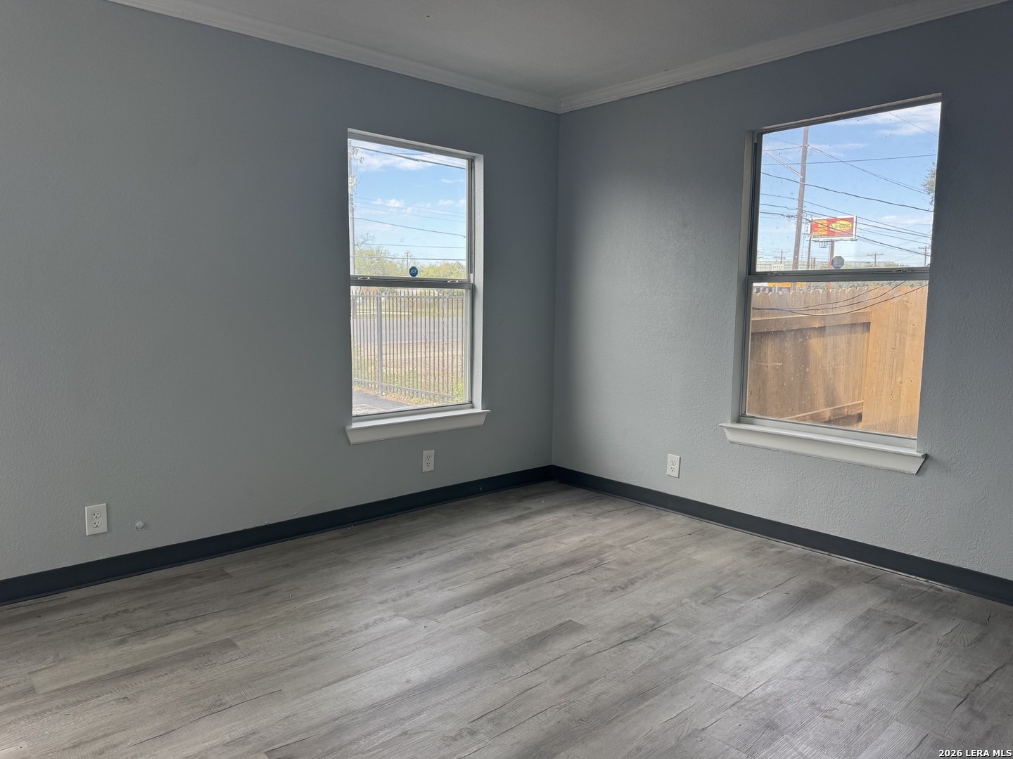 544 S Ww White Road San Antonio TX 78220