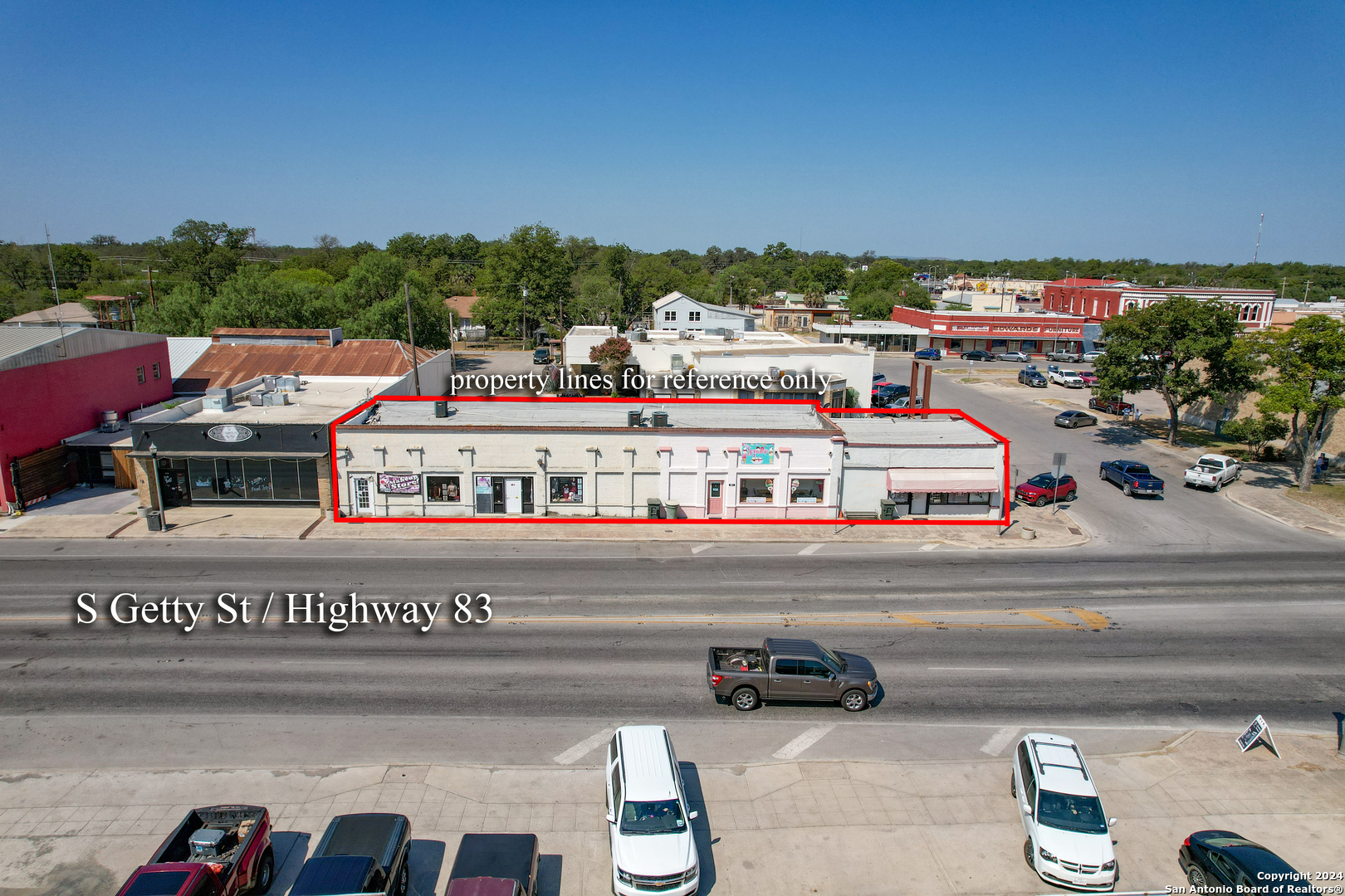 111 S Getty Uvalde TX 78801