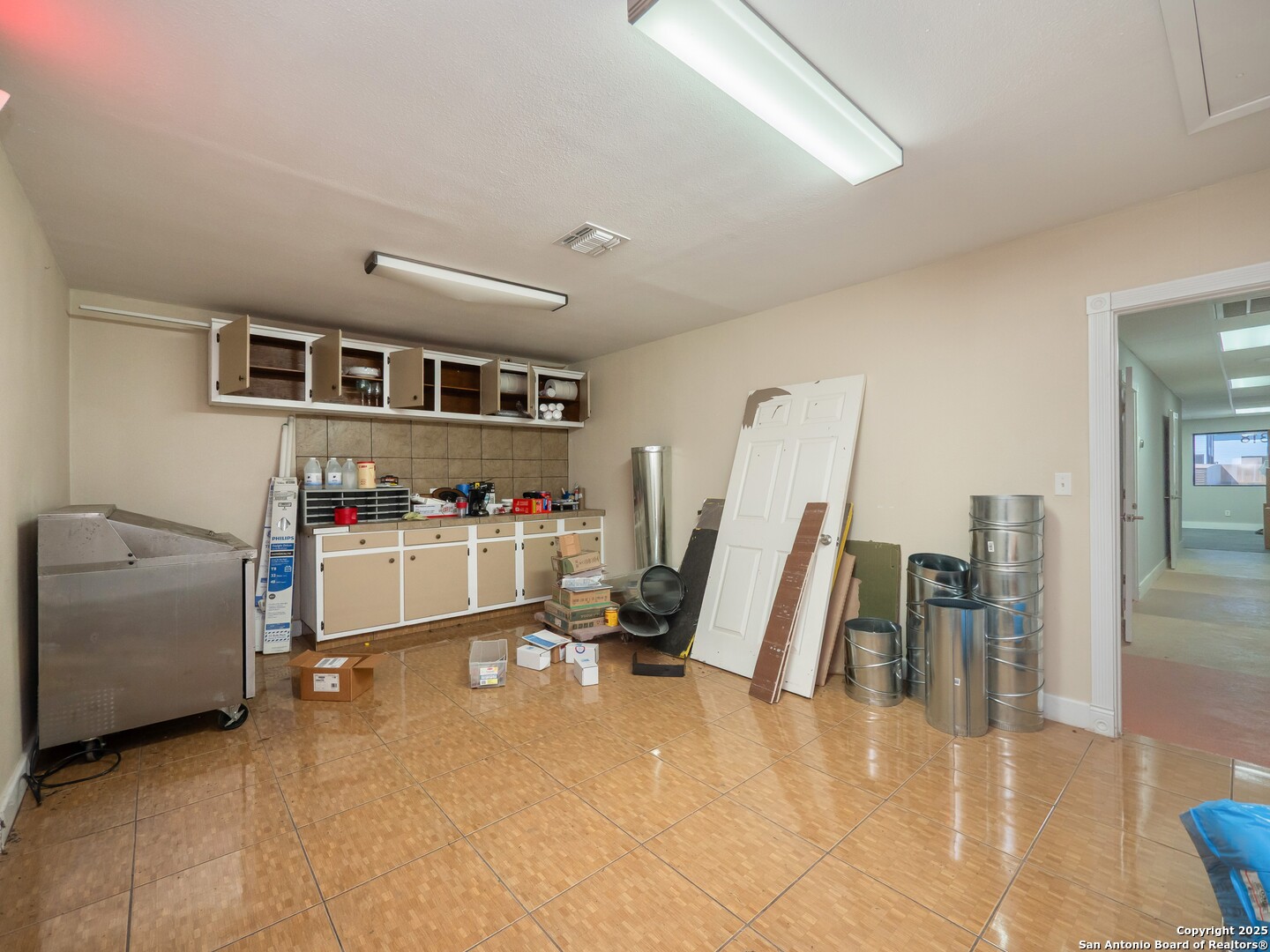 318 W Byrd Boulevard Universal City TX 78148