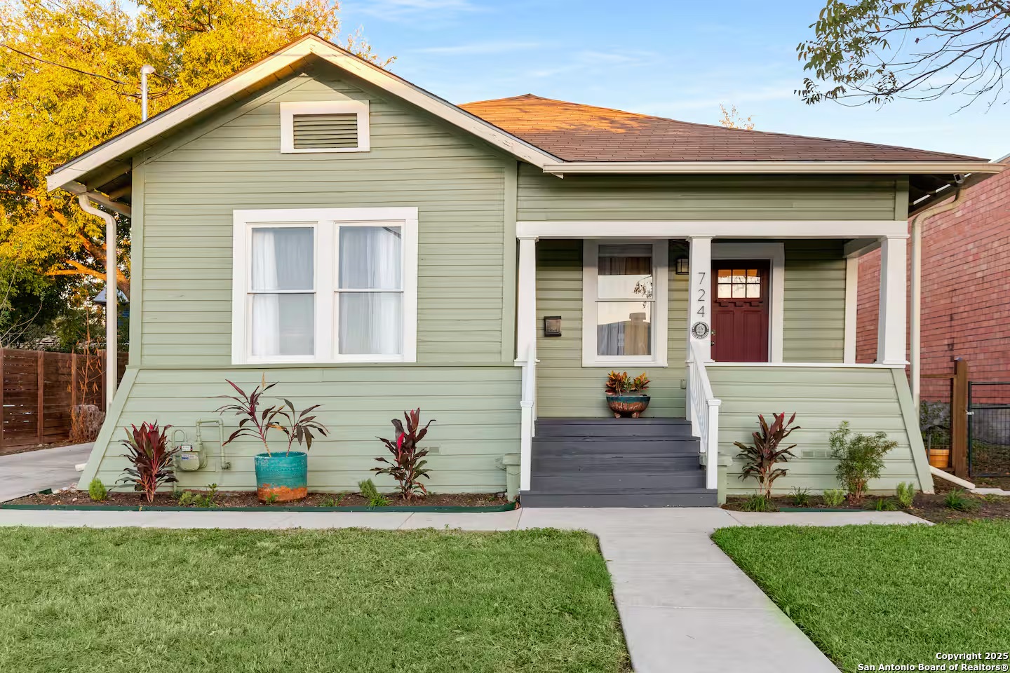 724 N Cherry San Antonio TX 78202