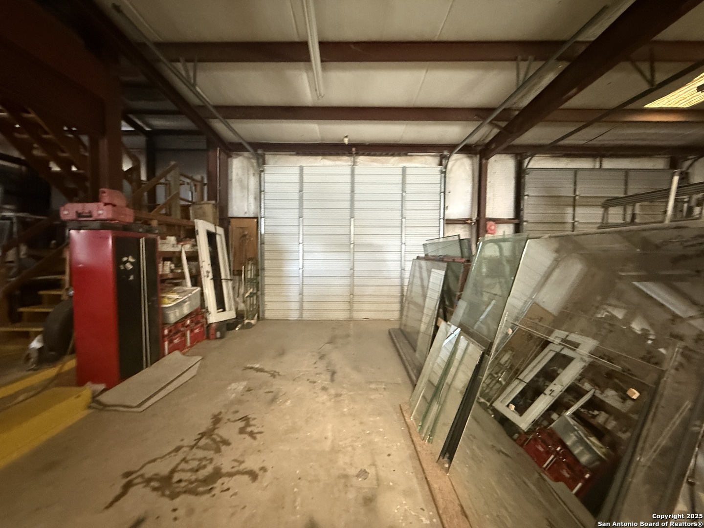 1237 W Oaklawn Pleasanton TX 78064