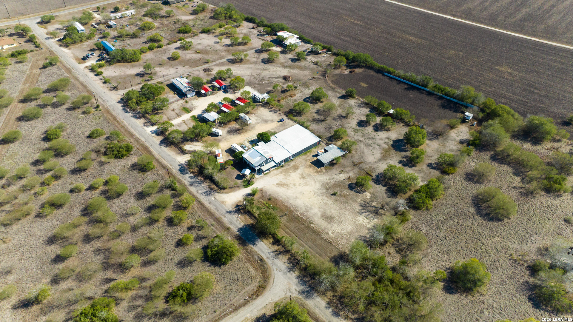 176 County Road 304 Orange Grove TX 78372