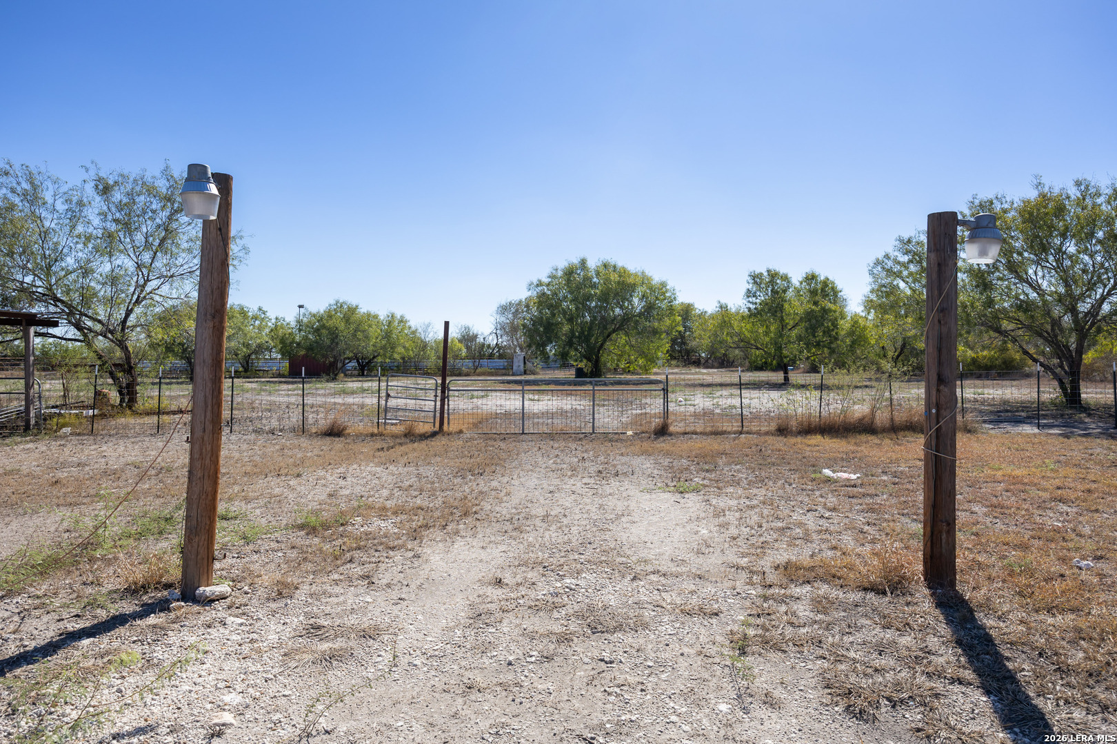 176 County Road 304 Orange Grove TX 78372