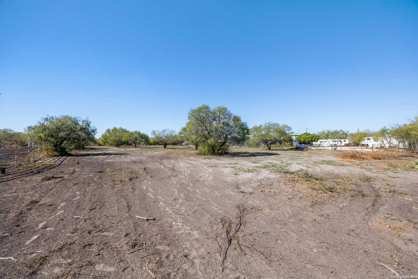 176 County Road 304 Orange Grove TX 78372