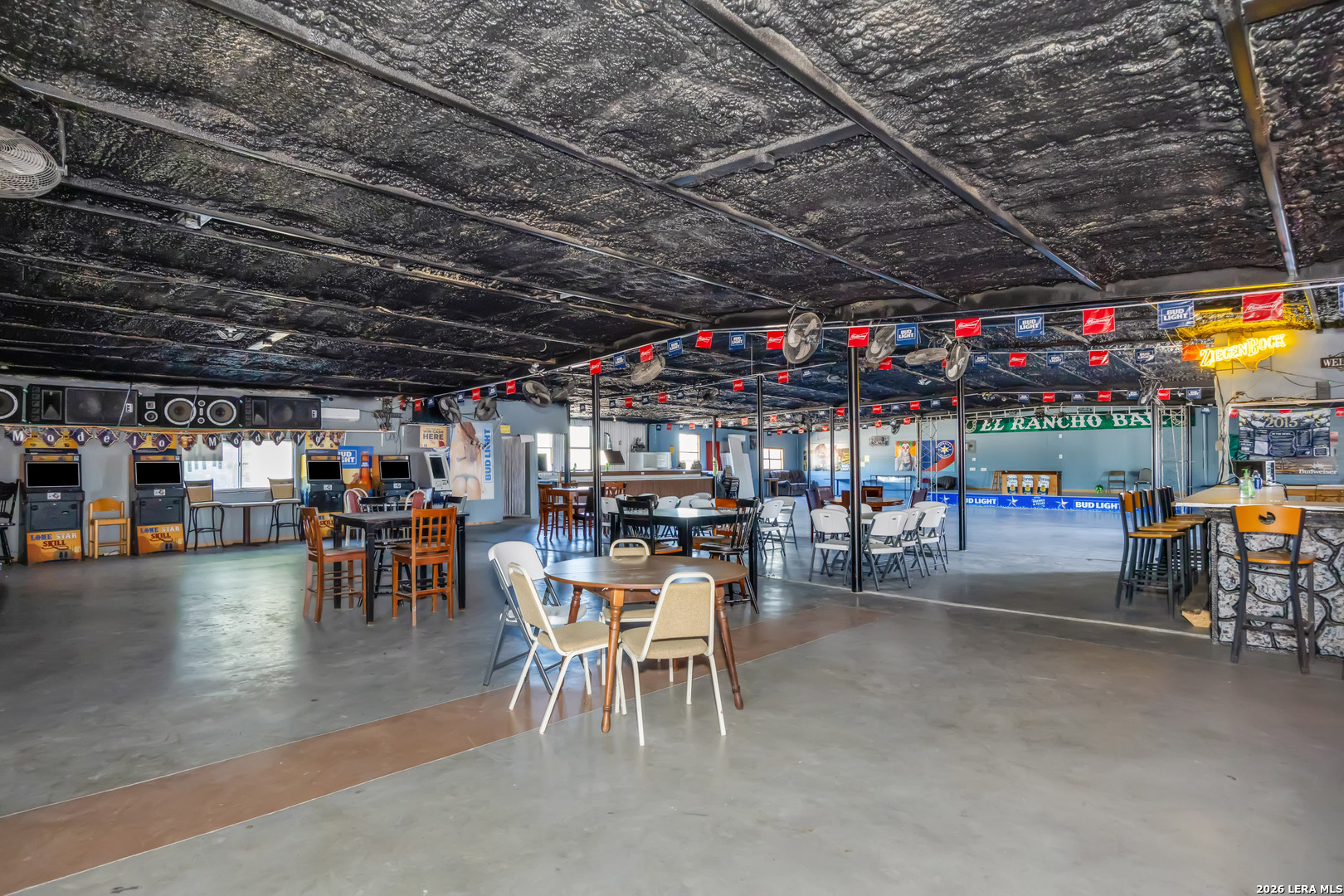 176 County Road 304 Orange Grove TX 78372