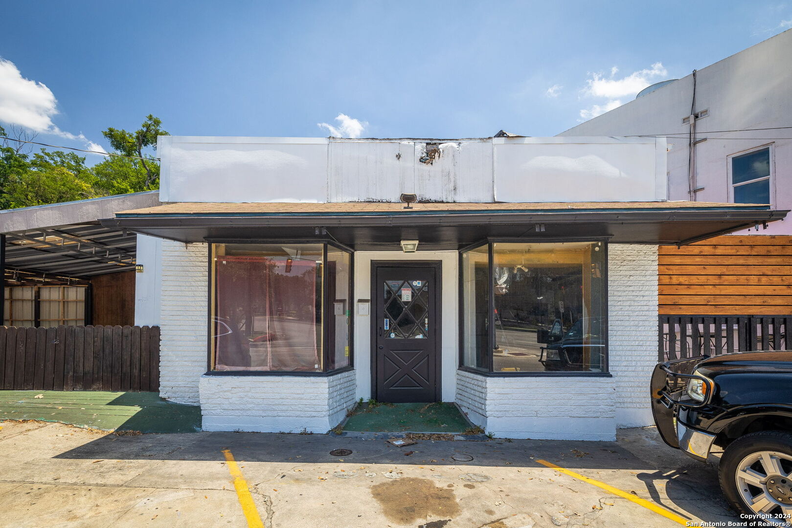 5050 Broadway San Antonio TX 78209