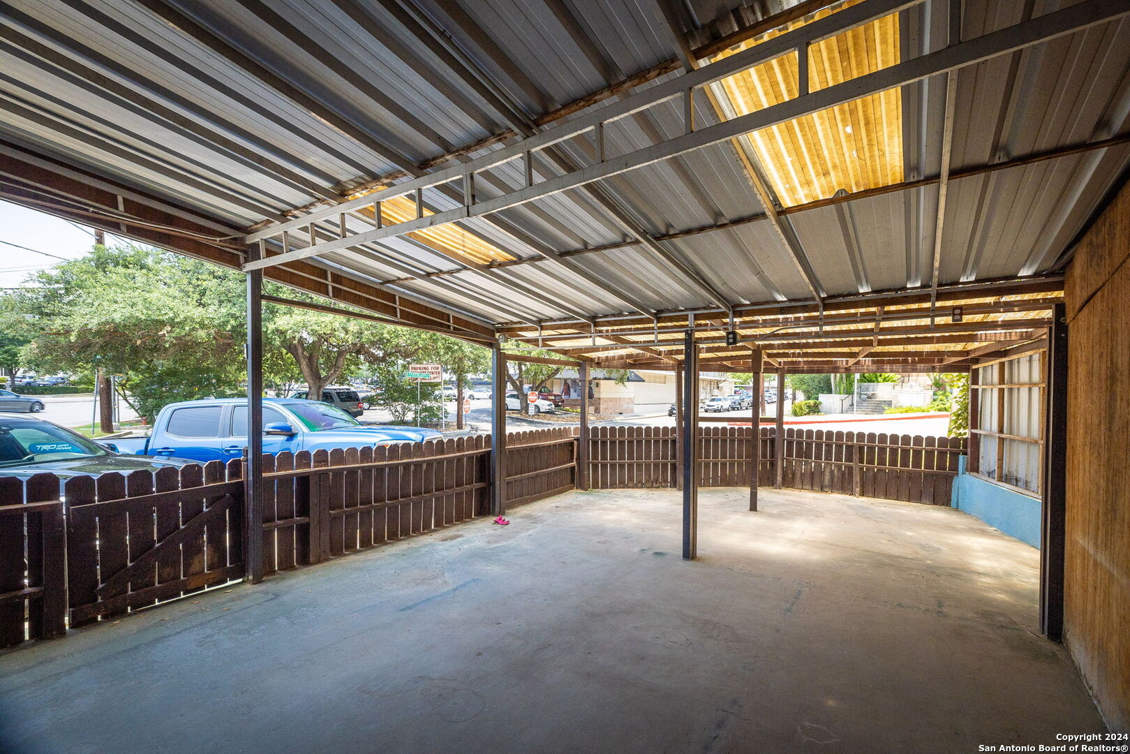 5050 Broadway San Antonio TX 78209