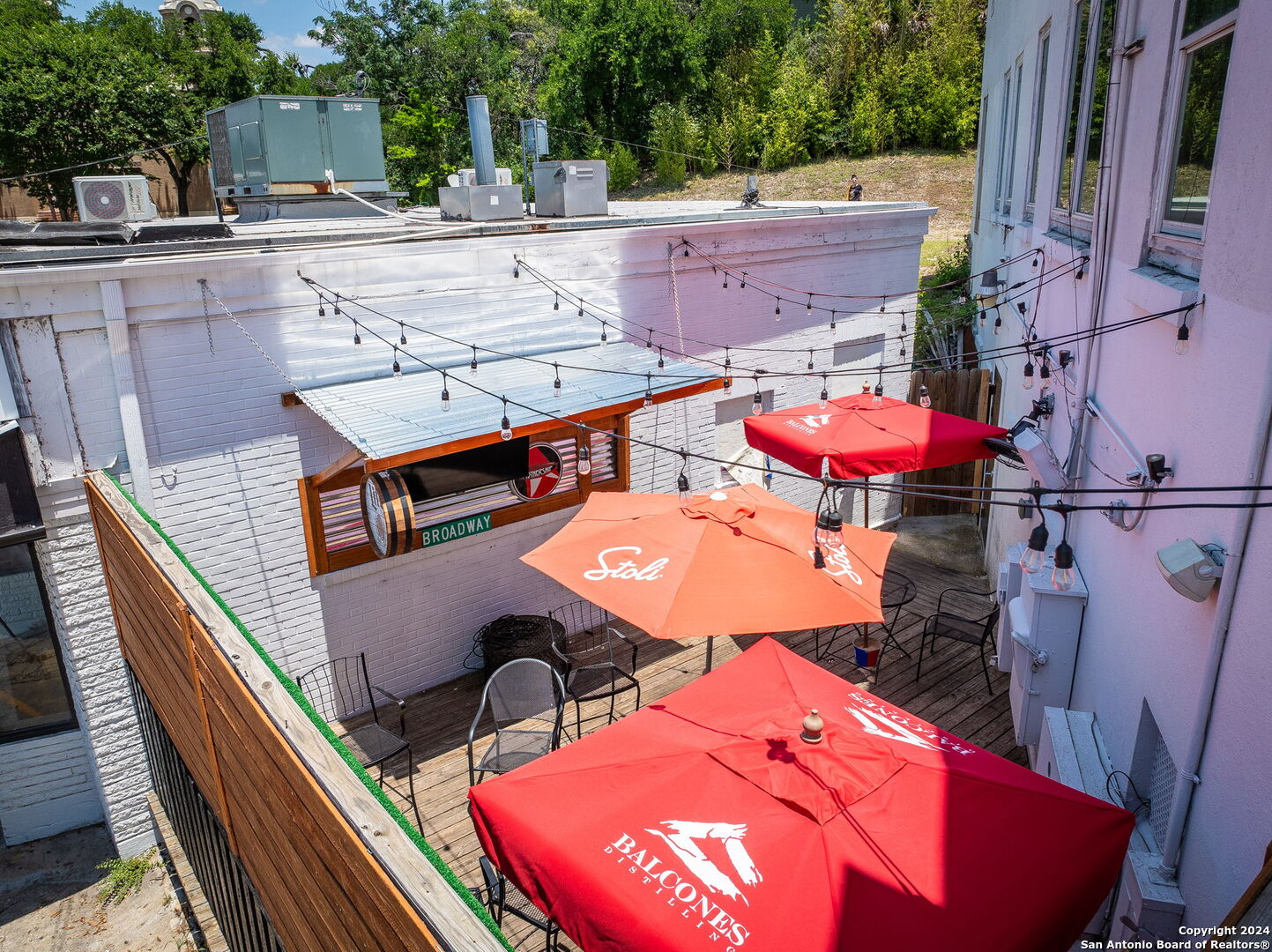 5050 Broadway San Antonio TX 78209