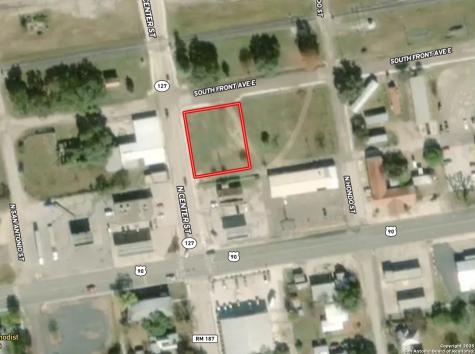 117 N Center Street Sabinal TX 78881