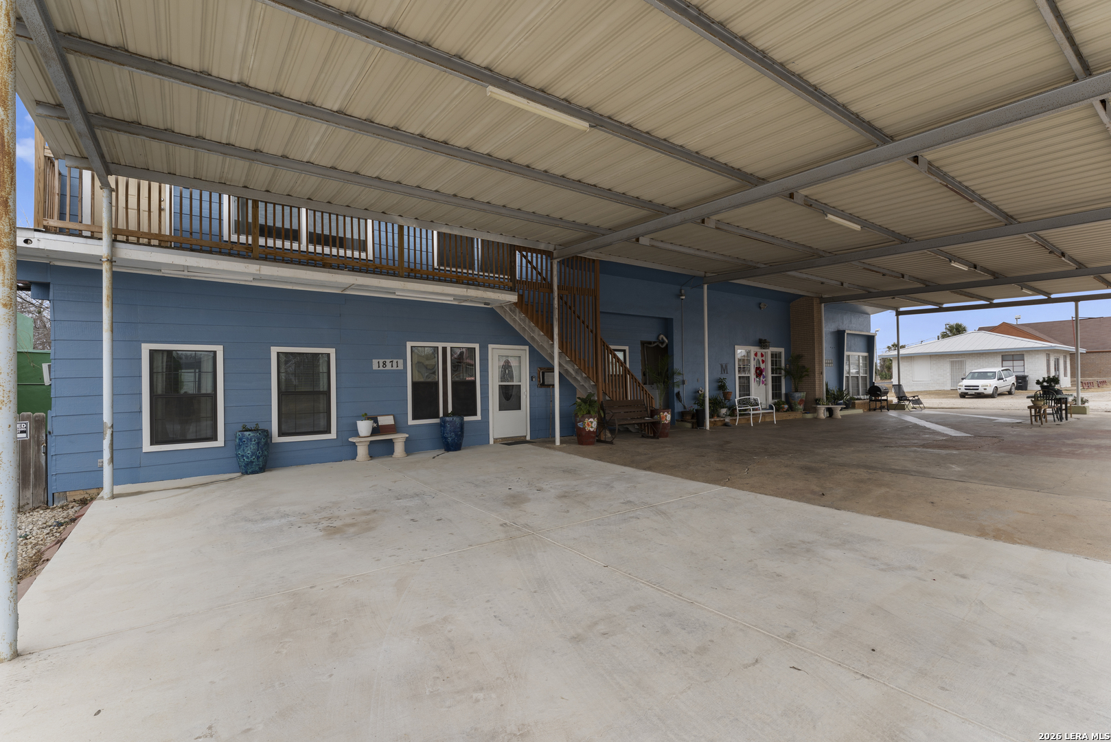 1871 State Highway 132 Natalia TX 78059