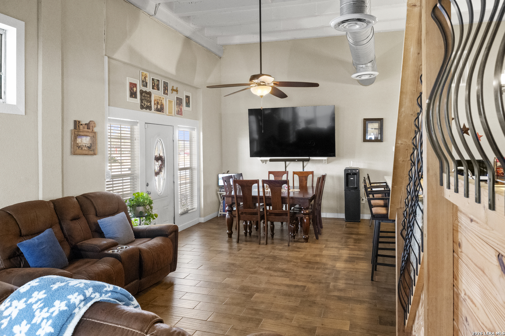 1871 State Highway 132 Natalia TX 78059