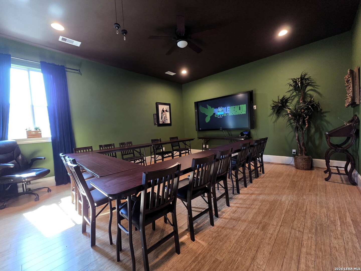 5721 Winsome Houston TX 77057