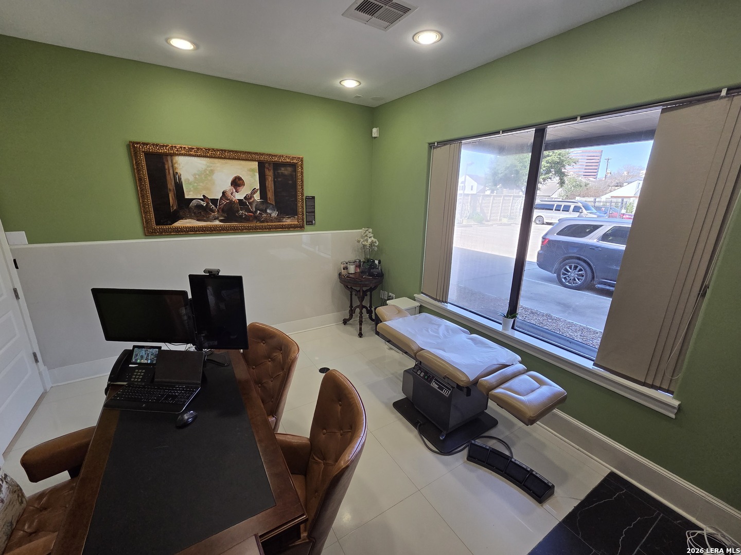 5721 Winsome Houston TX 77057