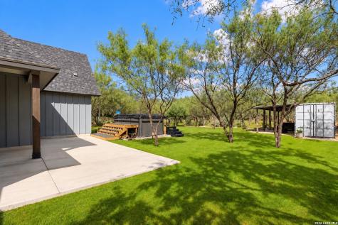 7914 S State Highway 16 Fredericksburg TX 78624