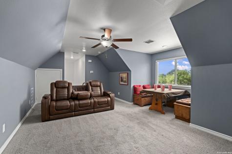 7914 S State Highway 16 Fredericksburg TX 78624