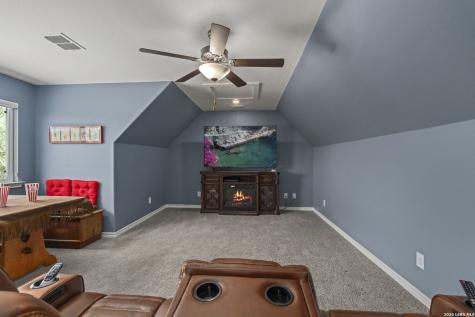 7914 S State Highway 16 Fredericksburg TX 78624