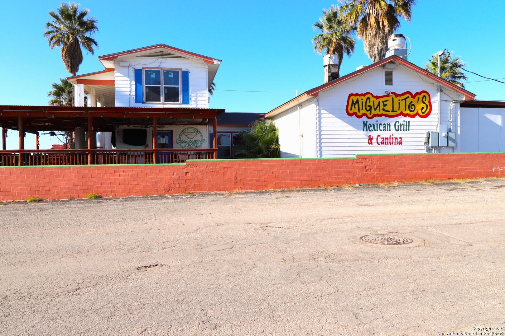 101 Petry Place Carrizo Springs TX 78834