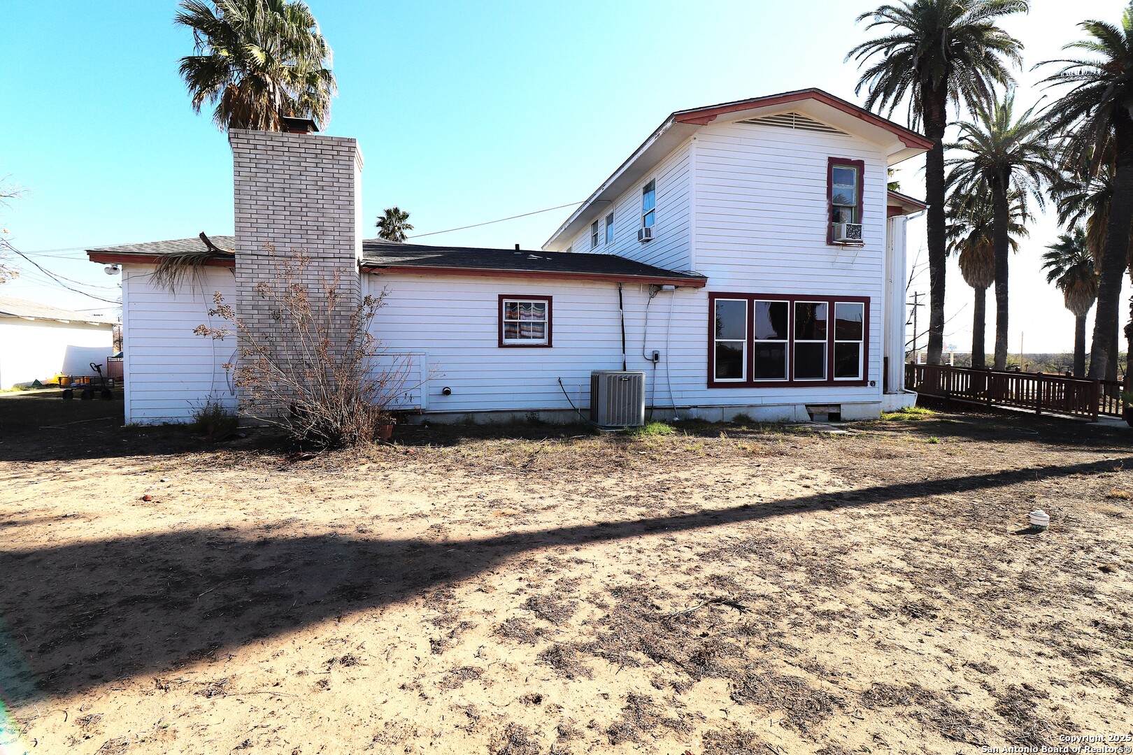 101 Petry Place Carrizo Springs TX 78834