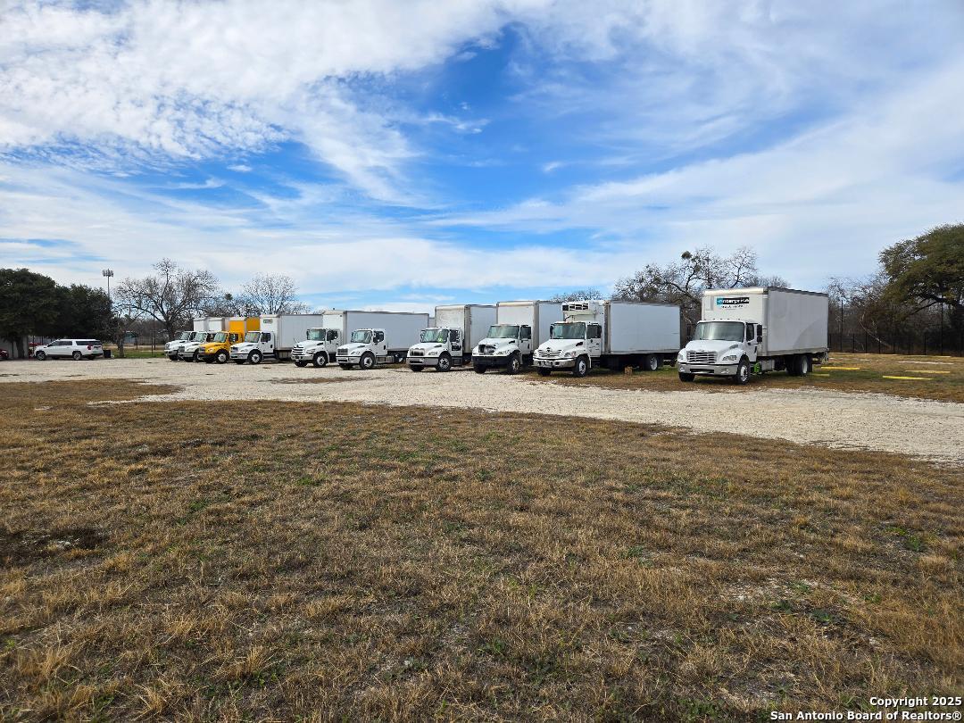 6123 Enrique M Barrera San Antonio TX 78227