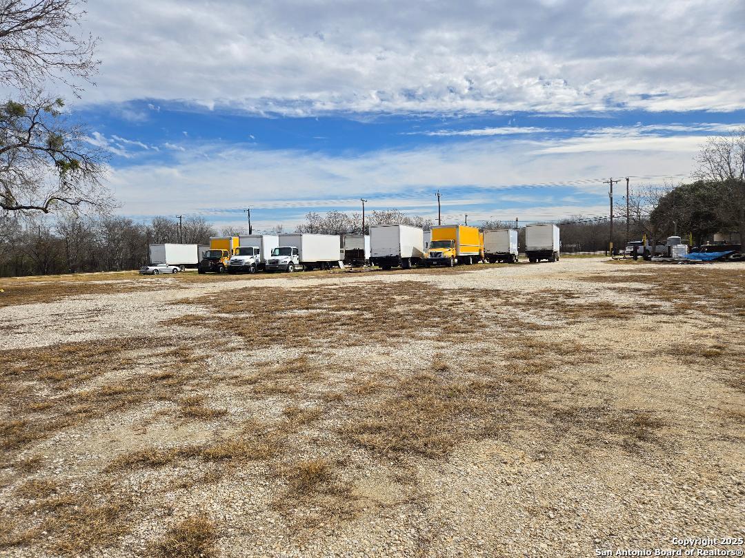 6123 Enrique M Barrera San Antonio TX 78227