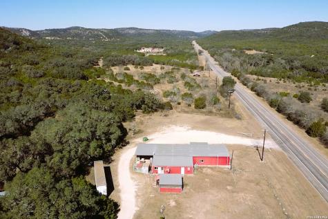 28387 Us Highway 83 Concan TX 78838
