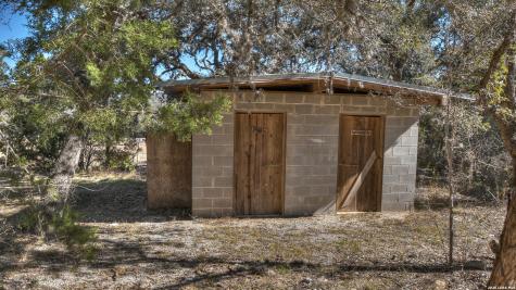 28387 Us Highway 83 Concan TX 78838