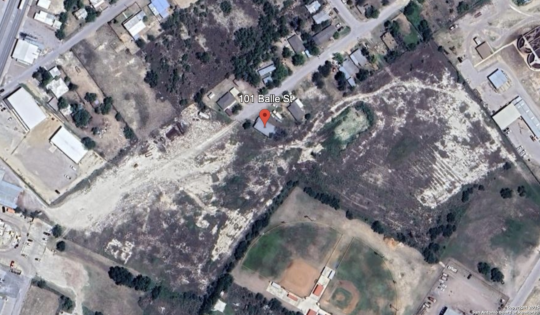 99 Balle Street Carrizo Springs TX 78834