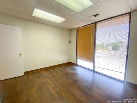12521 Nacogdoches San Antonio TX 78217