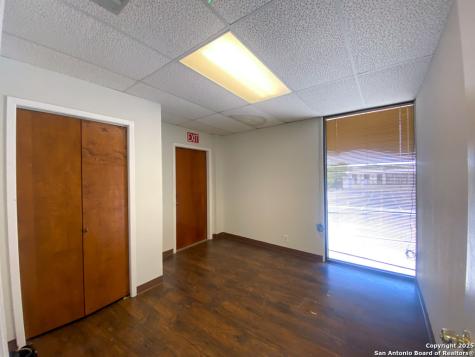12521 Nacogdoches San Antonio TX 78217