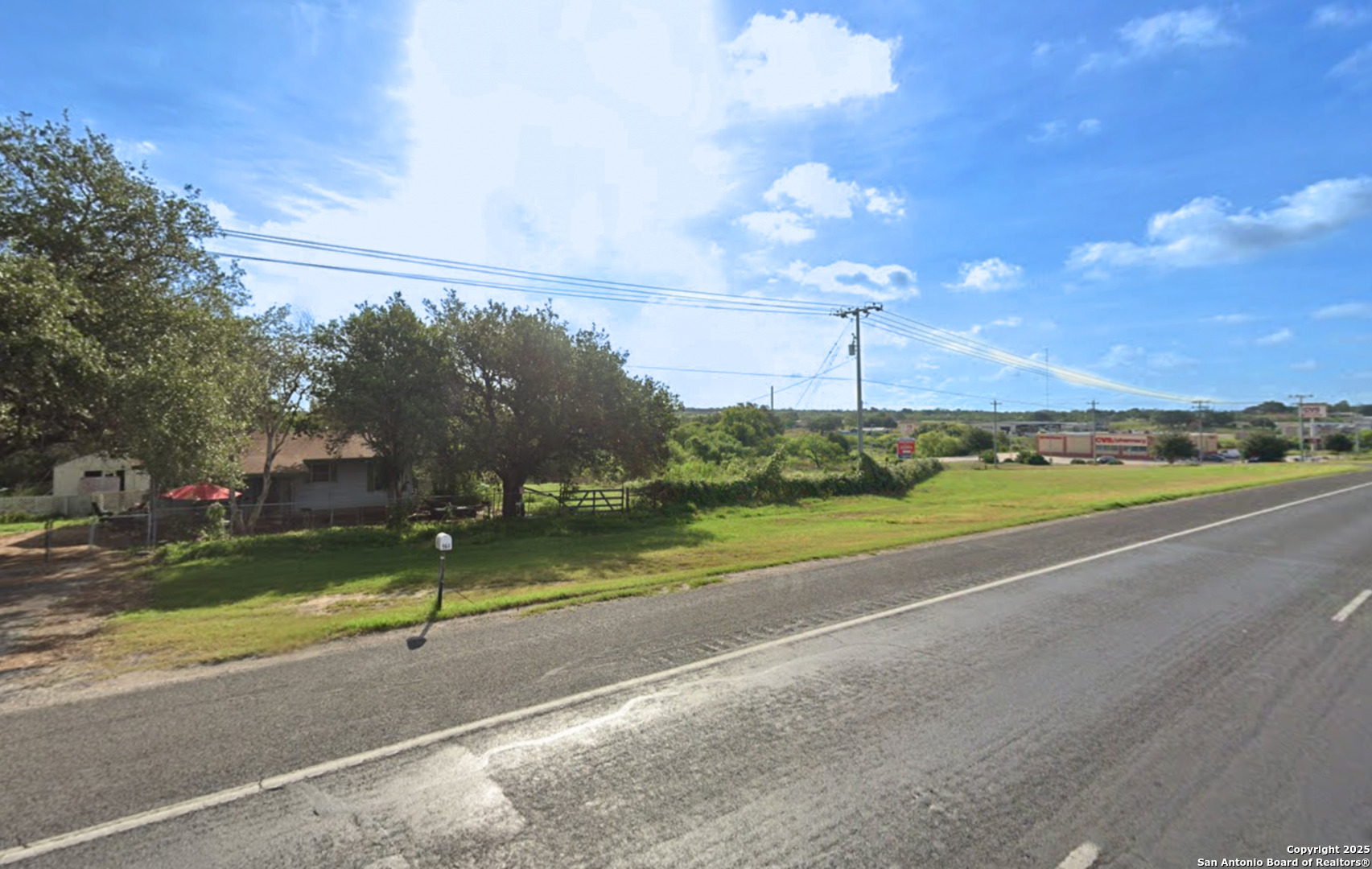 964 Us Highway 181 Floresville TX 78114