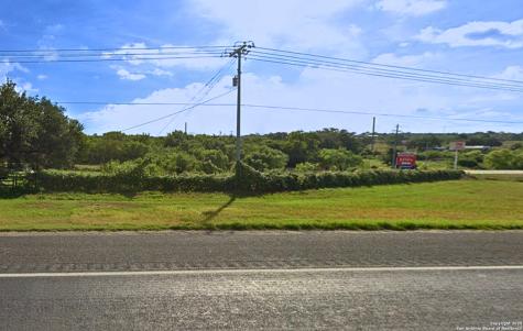 964 Us Highway 181 Floresville TX 78114