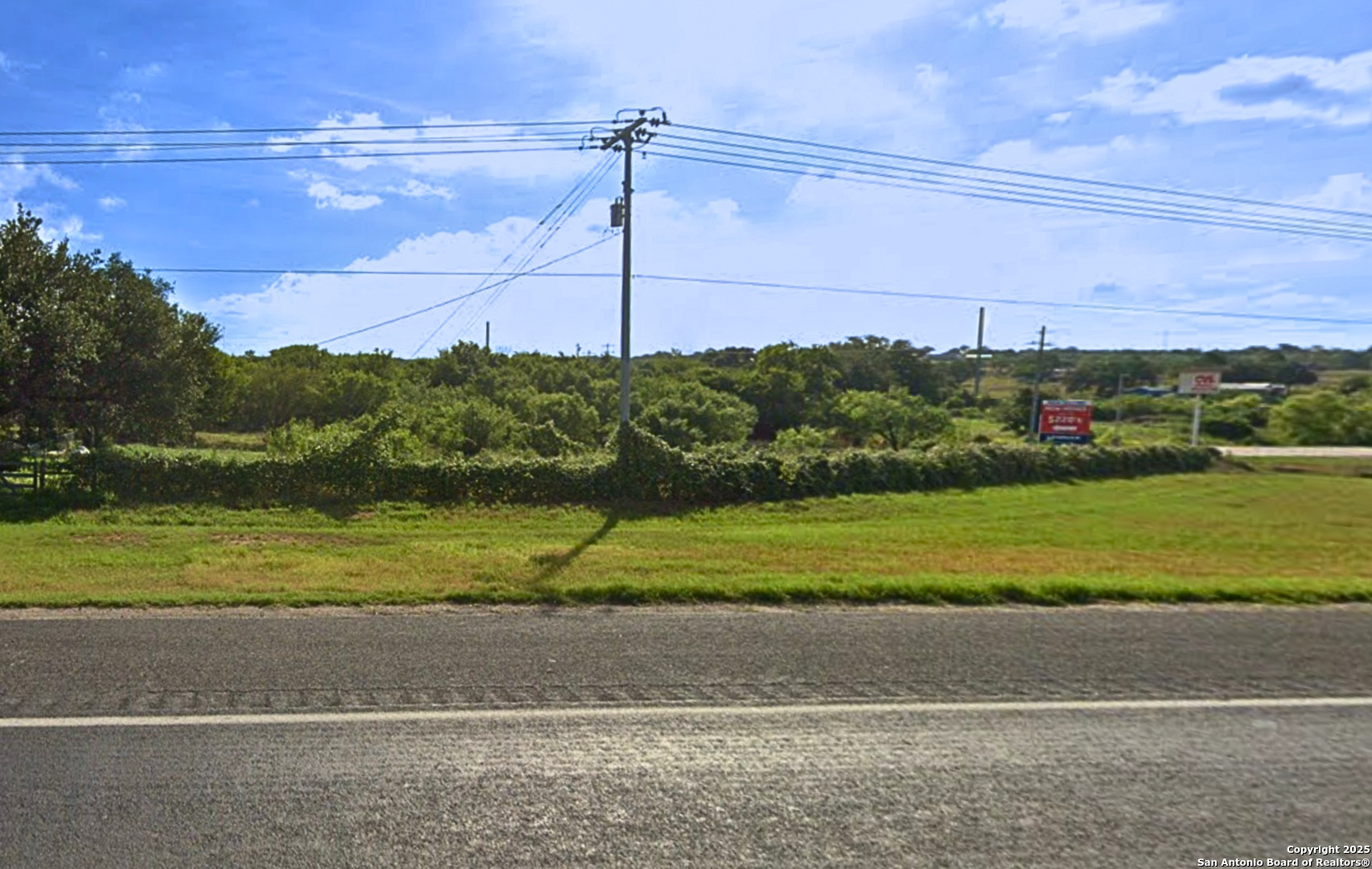 964 Us Highway 181 Floresville TX 78114