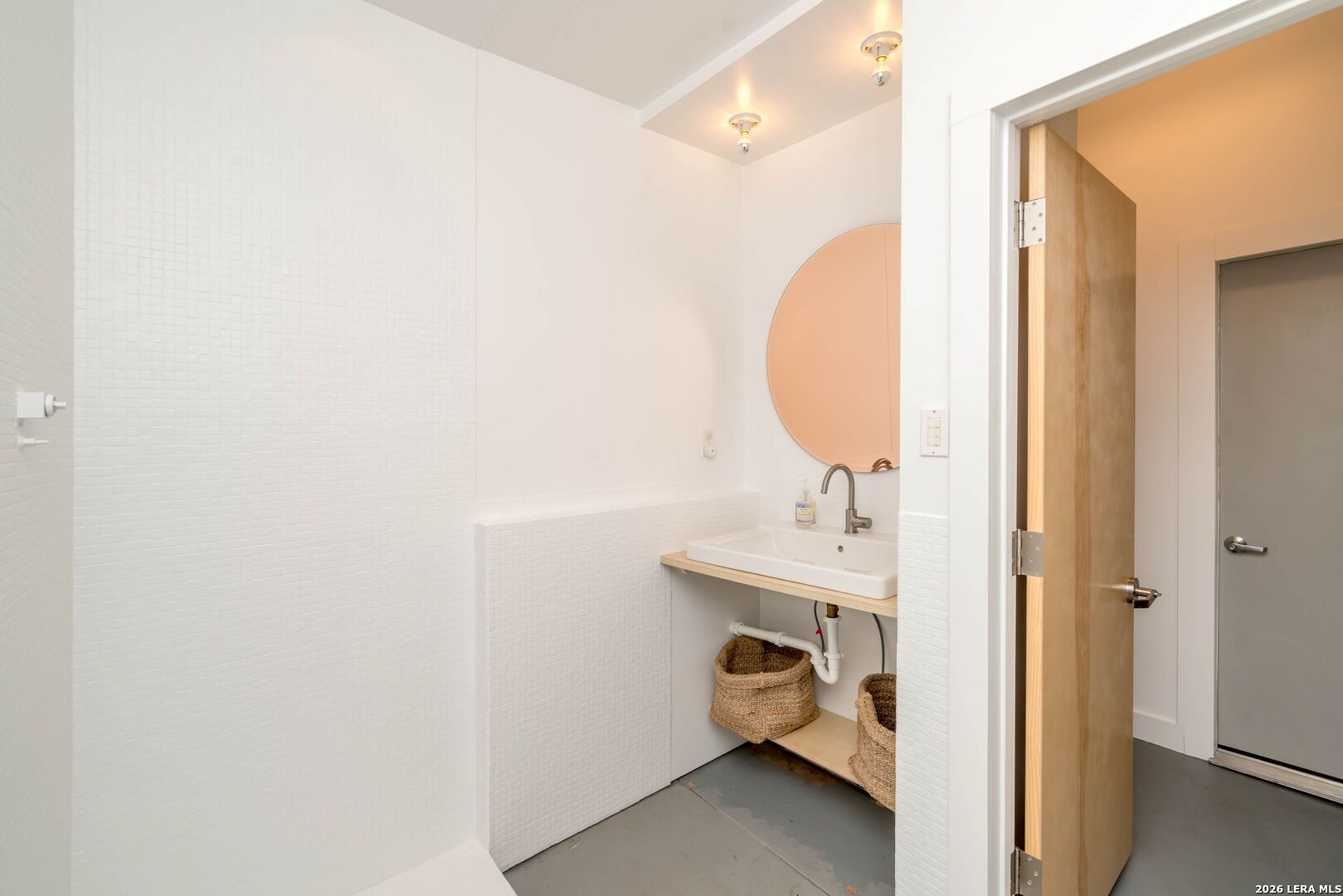 1020 Roosevelt San Antonio TX 78210