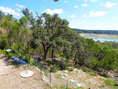 806 Blue Bill Cove Drive Lakehills TX 78063