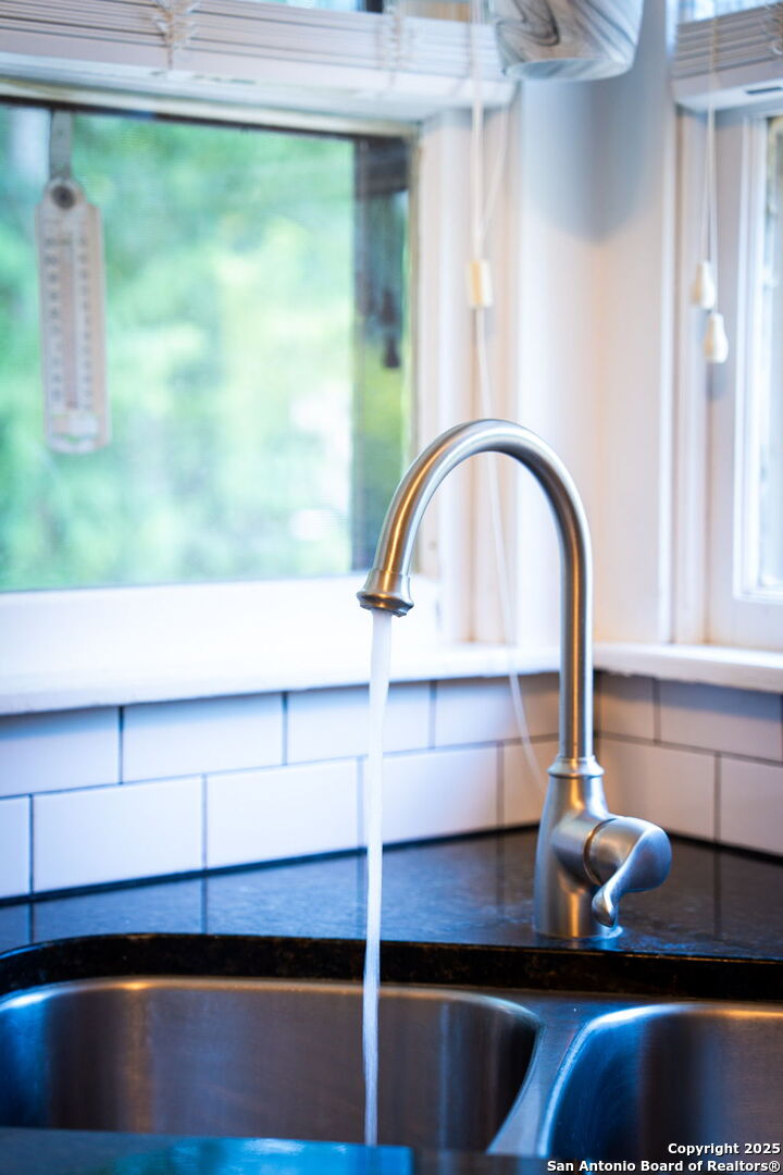 330 Kessler Street New Braunfels TX 78130