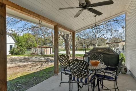 608 River Road Boerne TX 78006