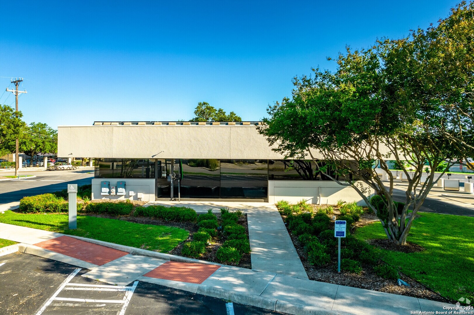 8047 Midcrown San Antonio TX 78218