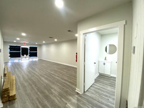 135 Bandera San Antonio TX 78228