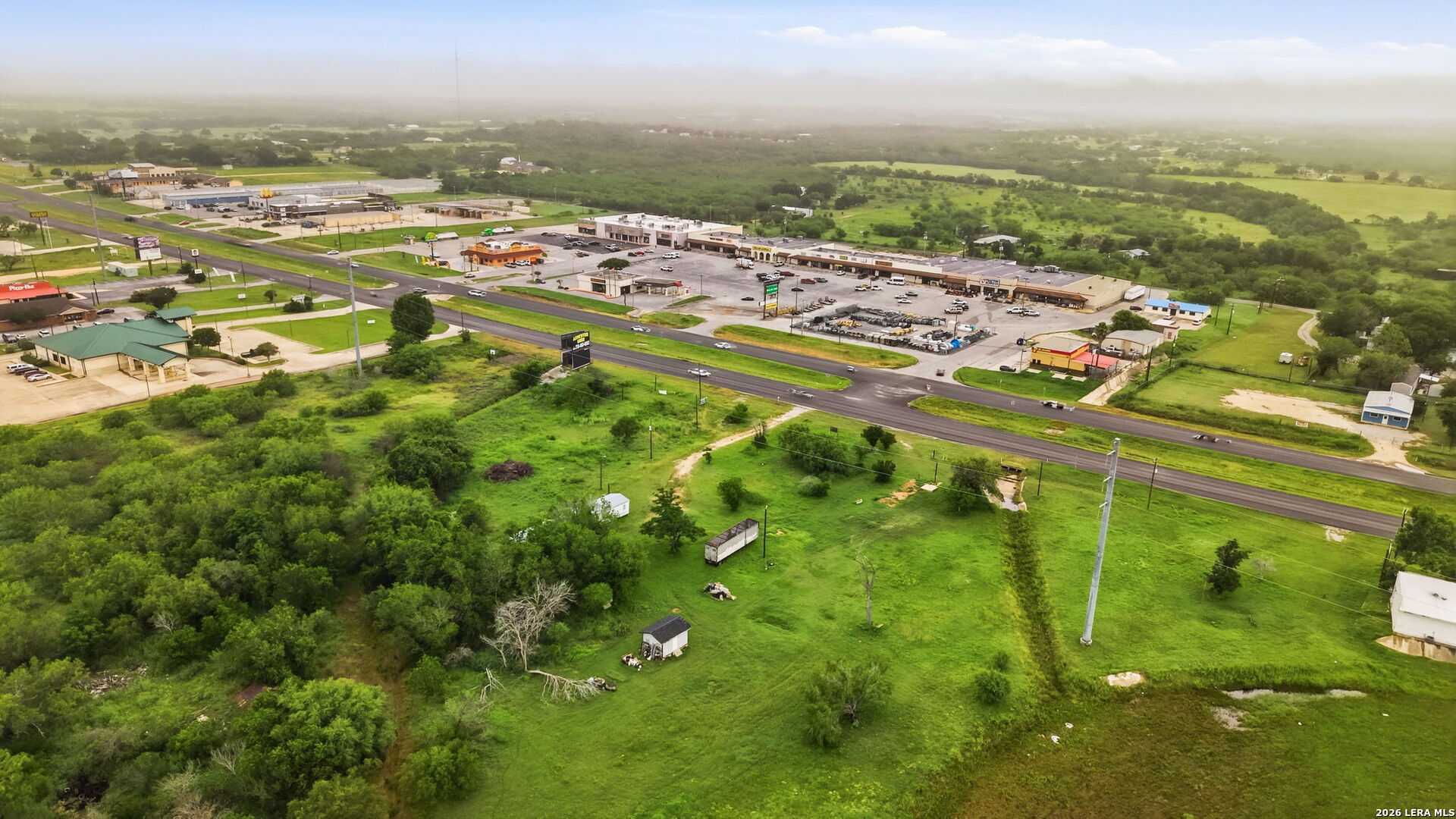 Tbd 10th Floresville TX 78114